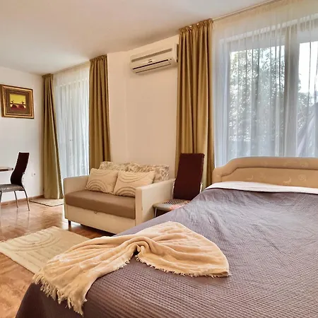Royal Bay 2 - Private - Bsr - 1 Appartement *